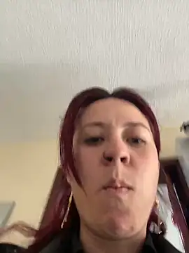 Zoe fire online show from 11.25.25