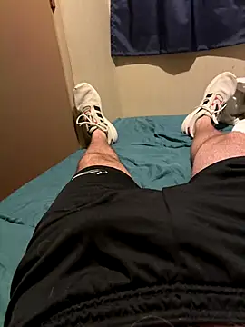 Snapshot of creamydeluxe chatting on 11.08.25 creamydeluxe online show from 11.08.25