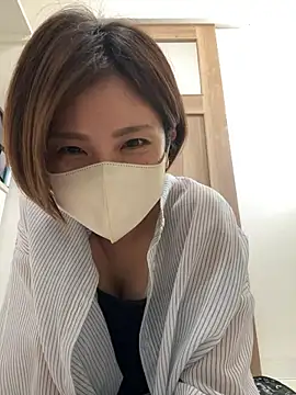 Snapshot of Io_chaaan_xxx chatting on 11.06.25 Io chaaan xxx online show from 11.06.25