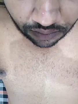 Akki19989 online show from 10.24.25