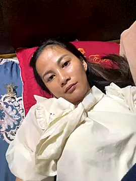 Miss-World00 online show from 11.17.25