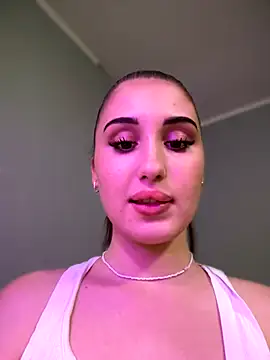 Snapshot of AuroraAmethyst chatting on 10.16.25 AuroraAmethyst online show from 10.16.25