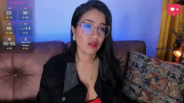 charlhot  online show from 11.22.25