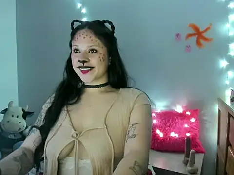  Emily vixen online show from 10.21.25