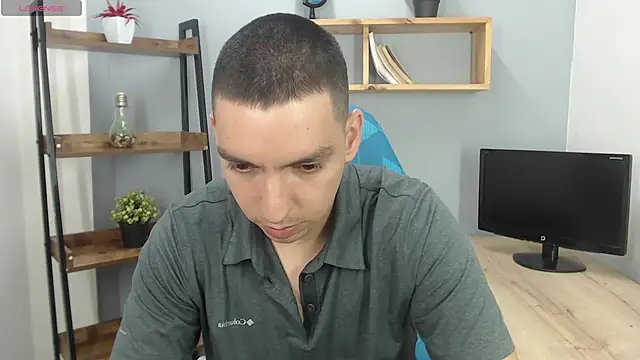 Axel Stones  online show from 10.20.25