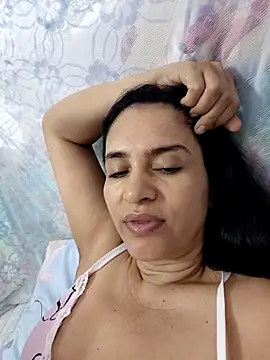 Snapshot of Selenahot23sexy chatting on 10.18.25 Selenahot23sexy online show from 10.18.25