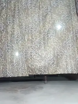 Rajni chauhan online show from 11.23.25