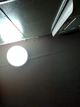 Penelargo1233r online show from 10.22.25