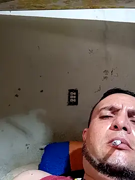 Snapshot of Cogelonregio chatting on 10.22.25 Cogelonregio online show from 10.22.25