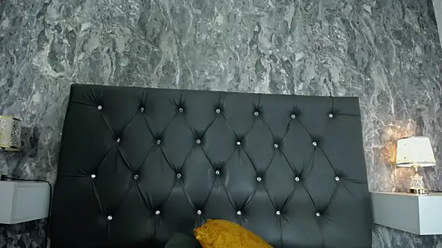 EuphoriaSavage online show from 11.01.25