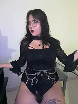 KitsuneHina online show from 11.15.25