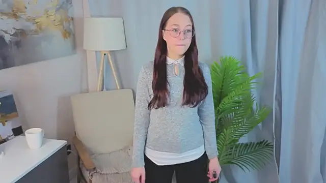 Snapshot of VenaAnge chatting on 10.24.25 VenaAnge online show from 10.24.25