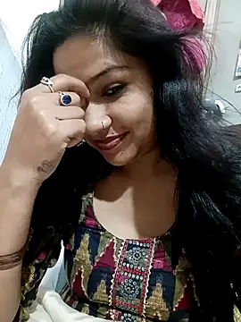 Vanshika1432 online show from 11.08.25