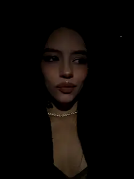 Snapshot of ViictoriaLeeon chatting on 11.30.25 ViictoriaLeeon online show from 11.30.25