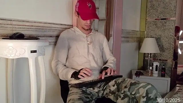 elias sn0w online show from 10.30.25