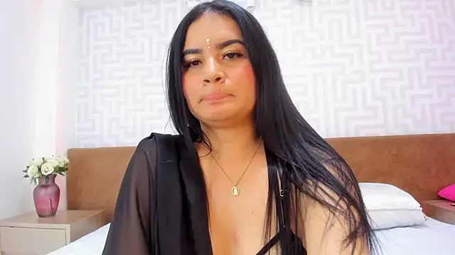 Endiira online show from 10.17.25