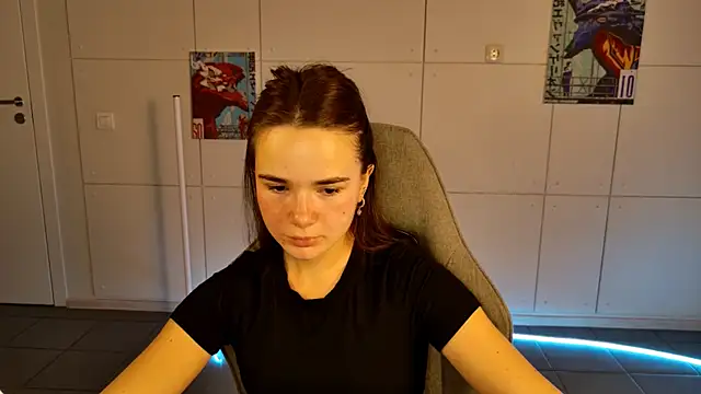 May Bloom online show from 10.21.25