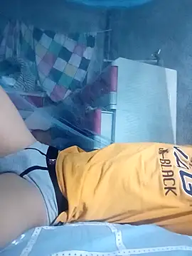 Snapshot of belovedxx chatting on 10.30.25 belovedxx online show from 10.30.25