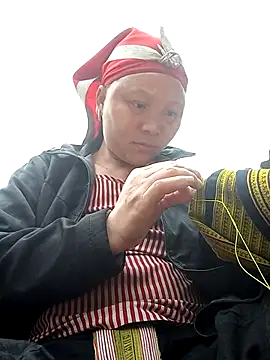 Snapshot of siro-zz chatting on 10.29.25 siro-zz online show from 10.29.25