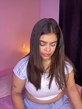 Milymar  online show from 10.18.25