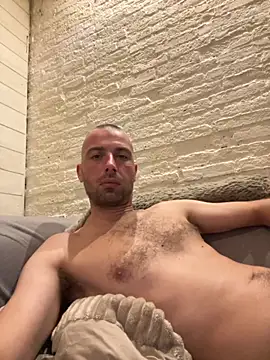 Rotteei1 online show from 10.25.25