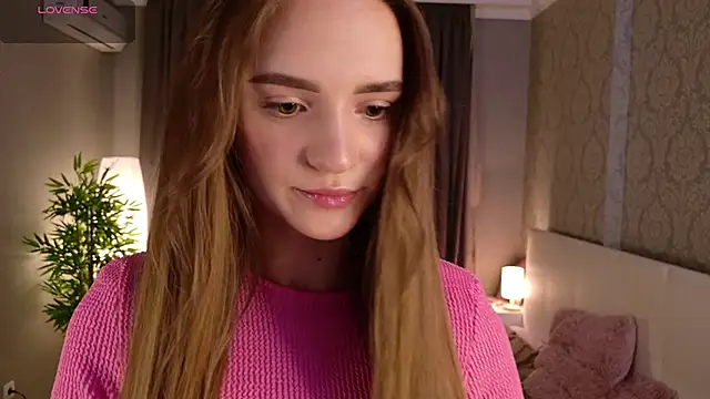 Snapshot of milli_maus chatting on 11.09.25 milli maus online show from 11.09.25