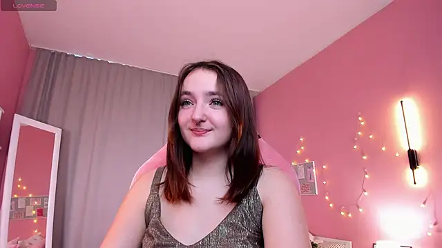 Kris Loken online show from 11.18.25