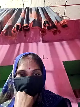 queen sonam online show from 11.30.25