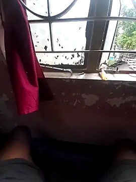 Snapshot of bindasbruno chatting on 10.30.25 bindasbruno online show from 10.30.25