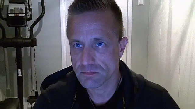Snapshot of Harhorny666 chatting on 10.25.25 Harhorny666 online show from 10.25.25