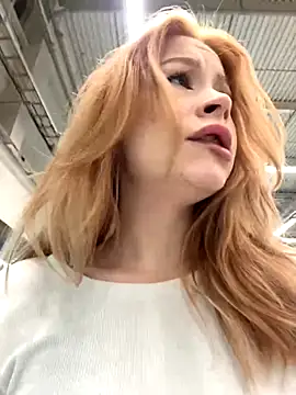 Snapshot of Eliiizaaa chatting on 11.15.25 Eliiizaaa online show from 11.15.25