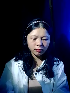 lisa-bae00 online show from 11.11.25