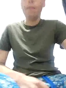 Snapshot of Damian9500 chatting on 10.25.25 Damian9500 online show from 10.25.25