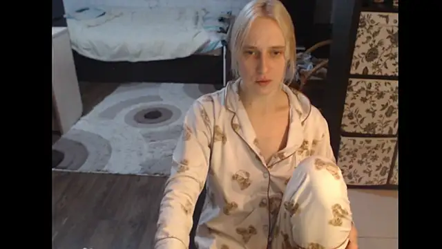 Lucky-Sweet Bb online show from 10.22.25