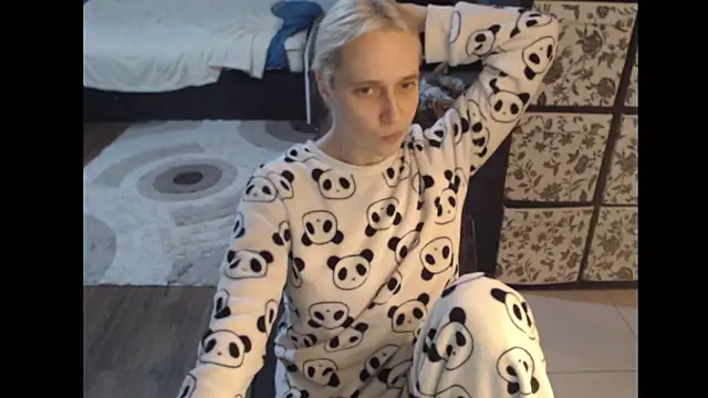 Lucky-Sweet Bb online show from 10.27.25