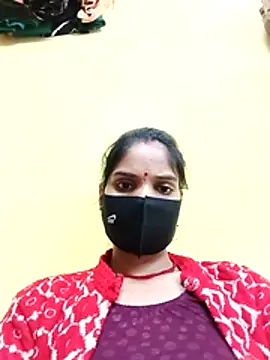 Snapshot of Shreya-750 chatting on 11.12.25 Shreya-750 online show from 11.12.25