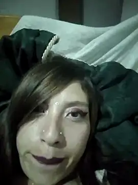 Snapshot of SexyLatinBlonde chatting on 10.23.25 SexyLatinBlonde online show from 10.23.25