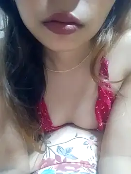 Snapshot of Sujatab250 chatting on 11.02.25 Sujatab250 online show from 11.02.25