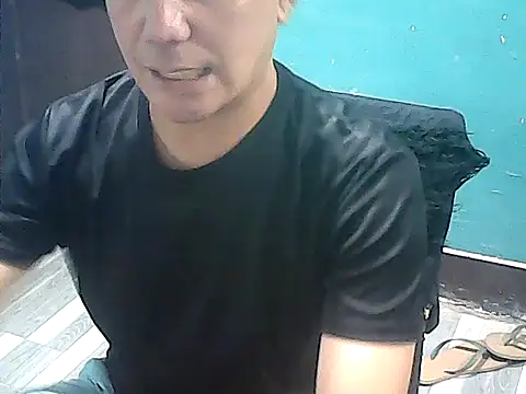 Snapshot of yourasiandesire69 chatting on 10.24.25 yourasiandesire69 online show from 10.24.25