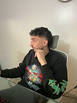 Snapshot of Seven_s chatting on 10.29.25 Seven s online show from 10.29.25