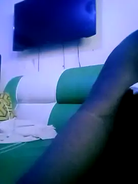 Snapshot of FaithMatsane chatting on 11.01.25 FaithMatsane online show from 11.01.25