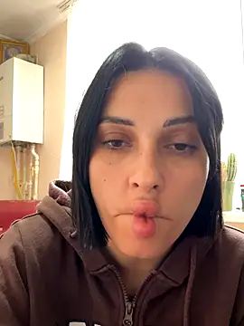 Snapshot of murr-kytty chatting on 10.24.25 murr-kytty online show from 10.24.25