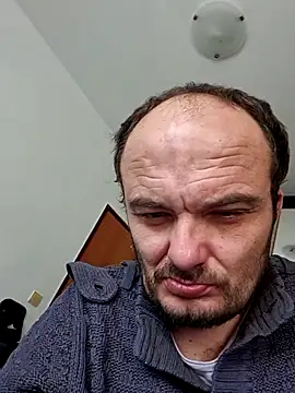 Snapshot of domymatteo69 chatting on 10.28.25 domymatteo69 online show from 10.28.25