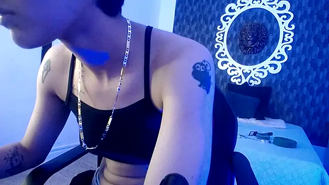 Snapshot of Ghost__Girl_ chatting on 10.31.25 Ghost  Girl  online show from 10.31.25