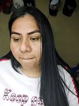 Snapshot of comwoy_d chatting on 11.03.25 comwoy d online show from 11.03.25