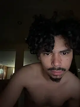 Snapshot of NomixDg chatting on 11.17.25 NomixDg online show from 11.17.25