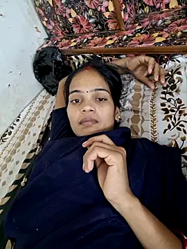 Snapshot of Tamilbhabhi chatting on 10.27.25 Tamilbhabhi online show from 10.27.25