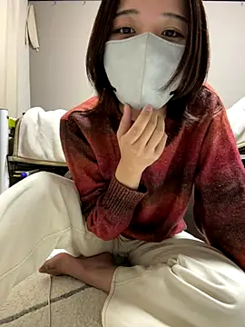 Snapshot of shuri_rin_ch chatting on 11.06.25 shuri rin ch online show from 11.06.25