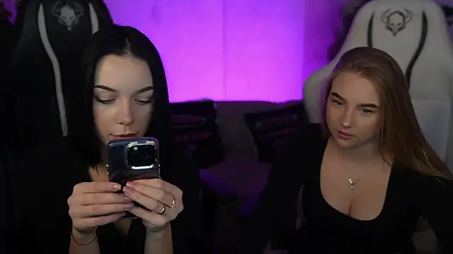 Ariella Star online show from 11.27.25