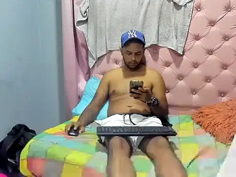 Snapshot of LeoAndNataly chatting on 10.30.25 LeoAndNataly online show from 10.30.25